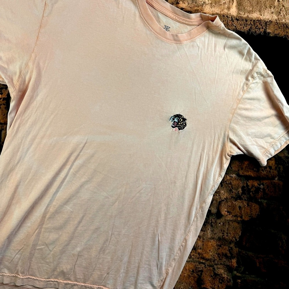Roark T‎ Shirt Mens Large Peach Panther Embroidered Premium Cotton Custom Dyed